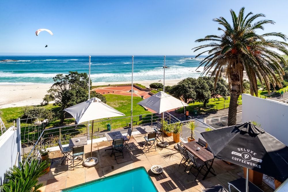 Sea Castle Hotel Camps Bay 1