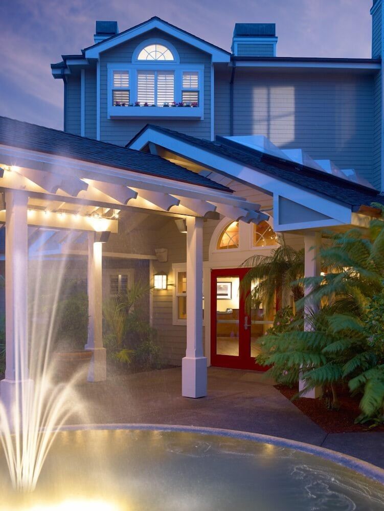 Beach House Half Moon Bay 1