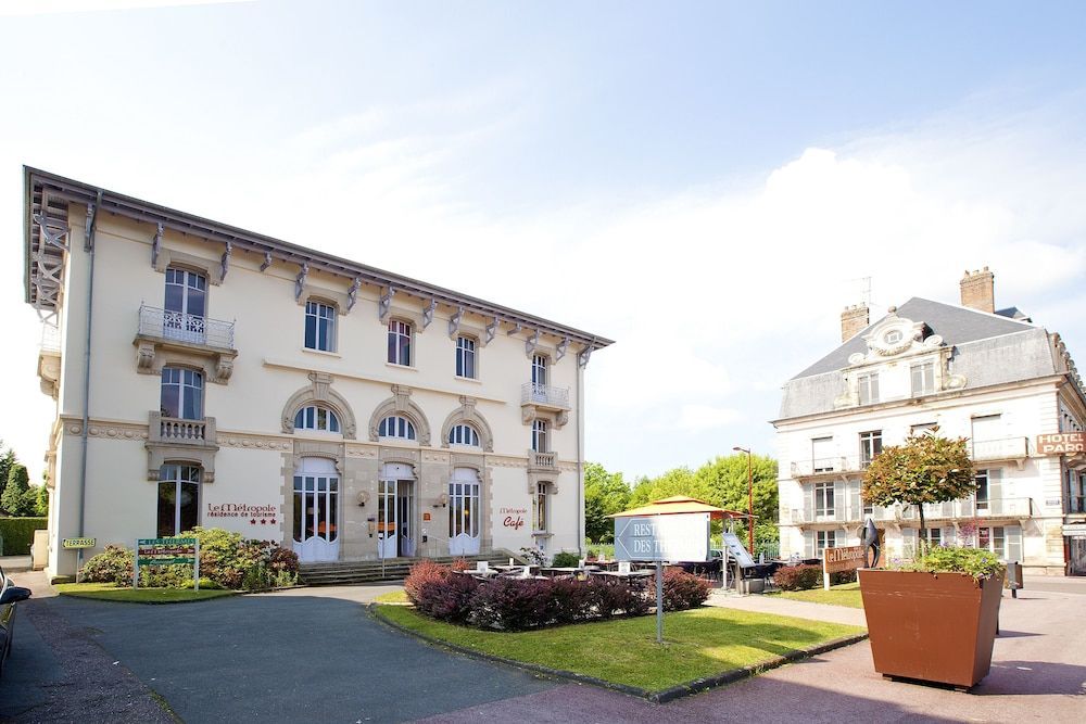 Garden city Luxeuil (Ex Le Métropole et Les Thermes) 1