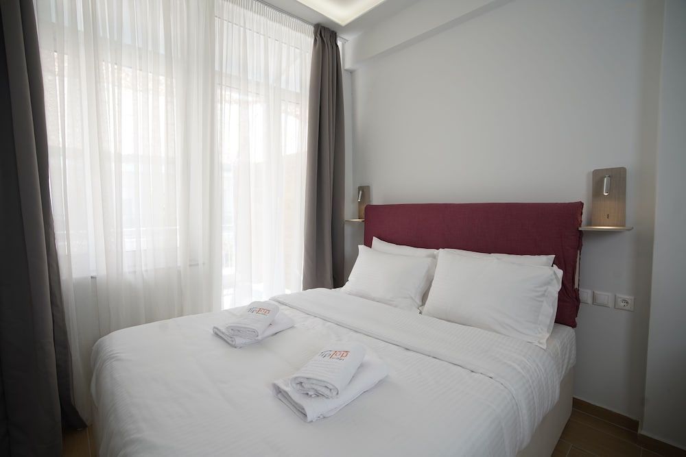 TiP - ToP Suites 2