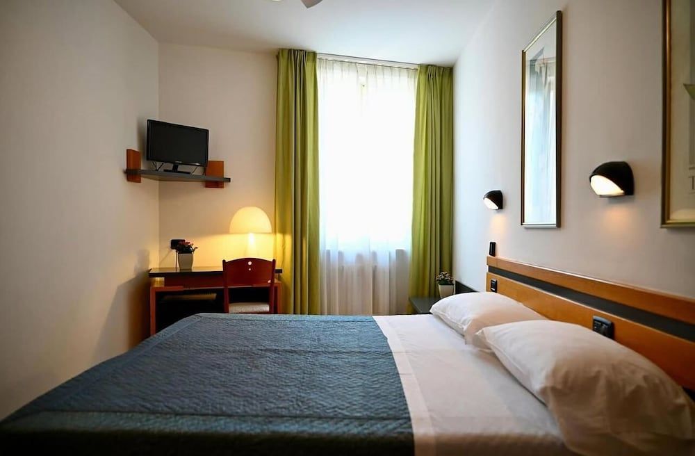 Hotel Roma Assisi 1