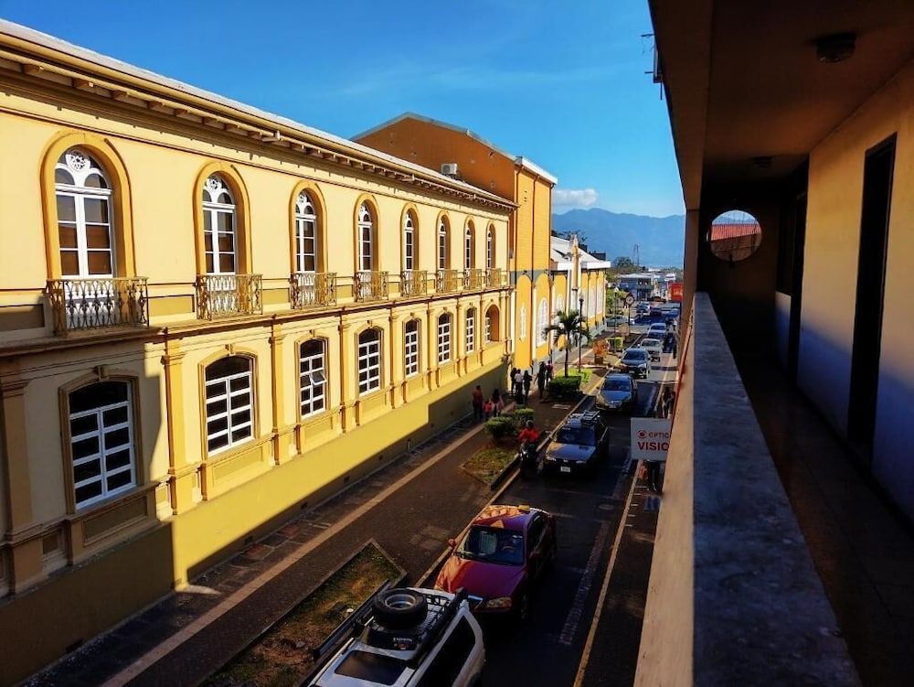 Hotel Alajuela 1