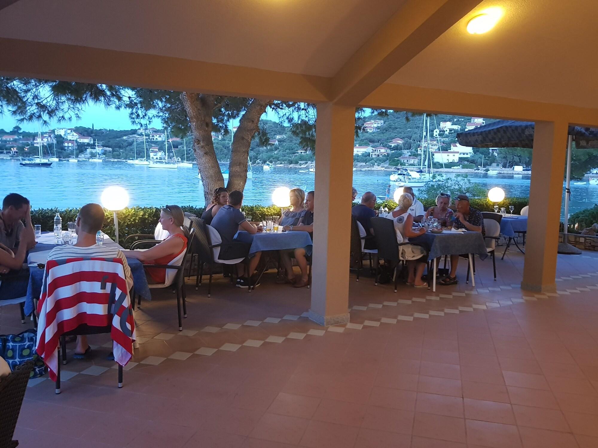Hotel Paradise Punta 1