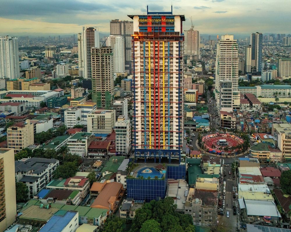 StayLuxia Manilabayview 1