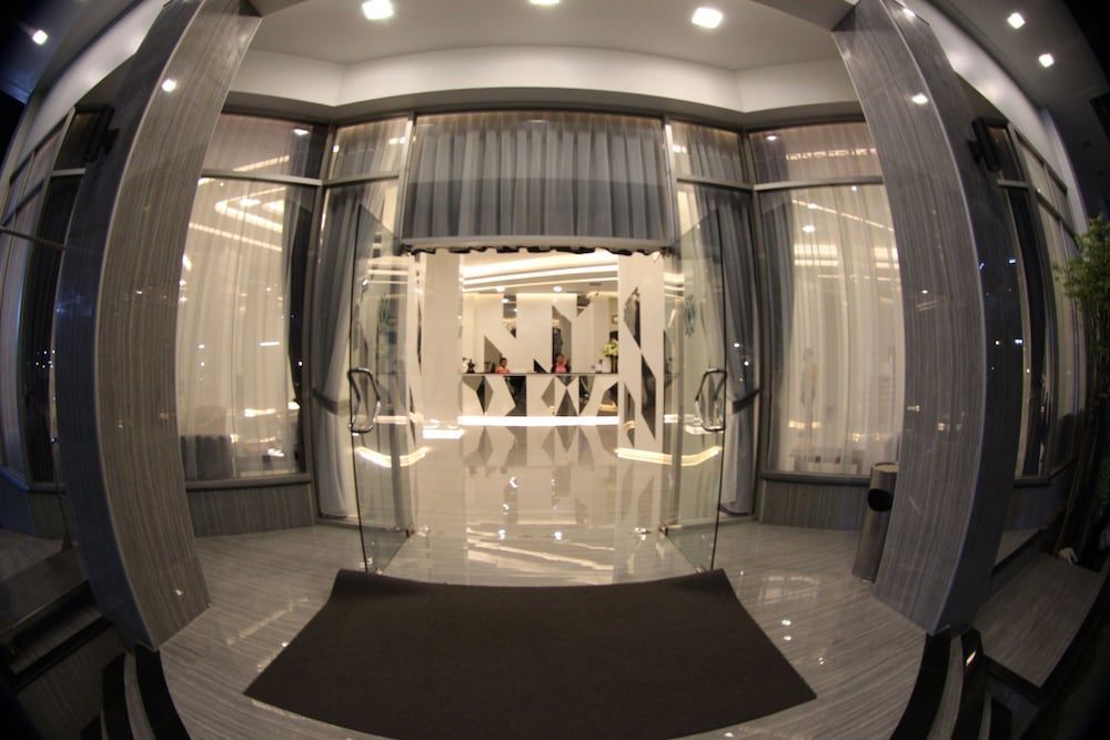 K.S. Pavilion Hotel 2
