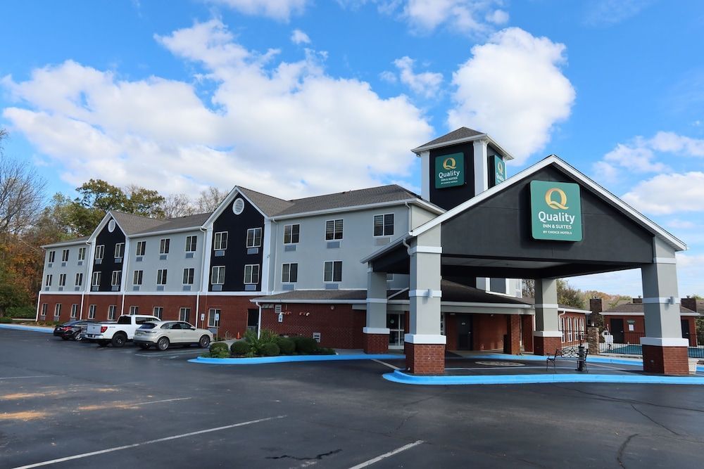 Quality Inn & Suites Huntsville Research Park Area 1
