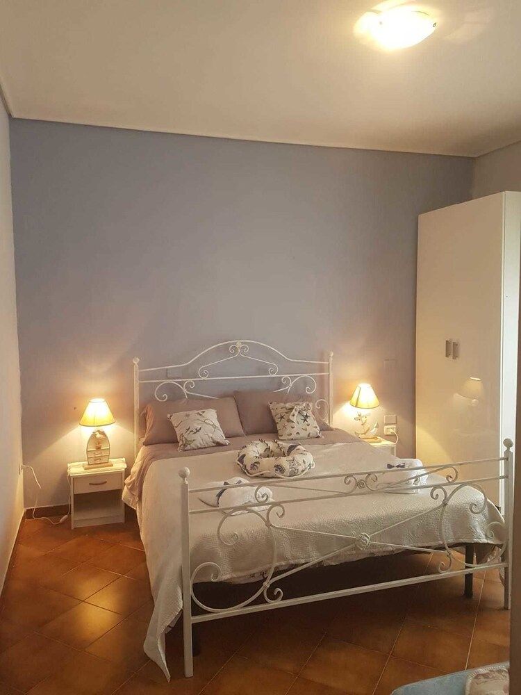 Iris B&b 1