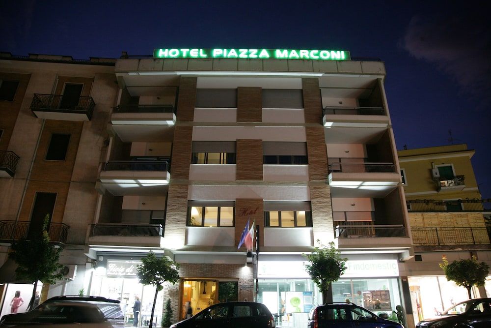Hotel Piazza Marconi 1