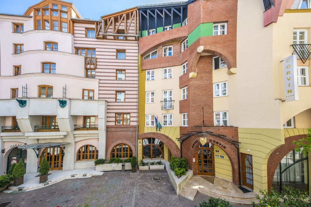 Corvin Hotel Budapest Sissi Wing 1