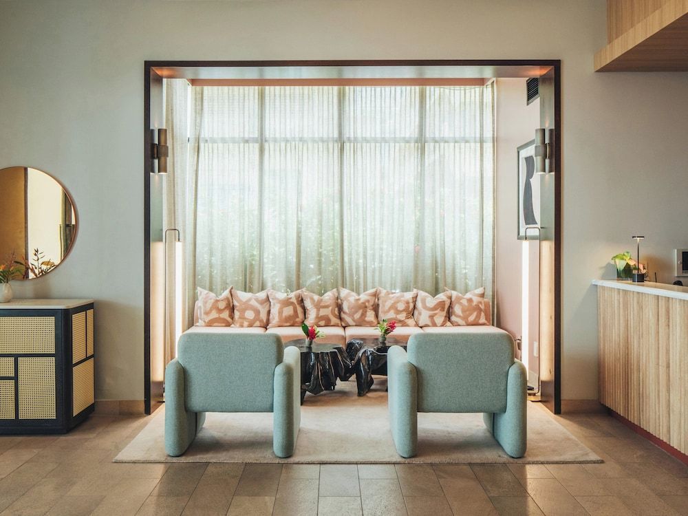 Hotel Renew 2