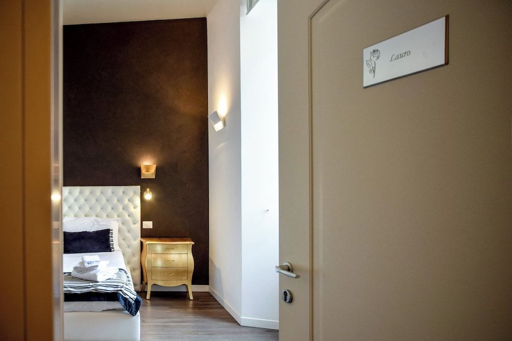 Navona Secret Stay Guest House 1