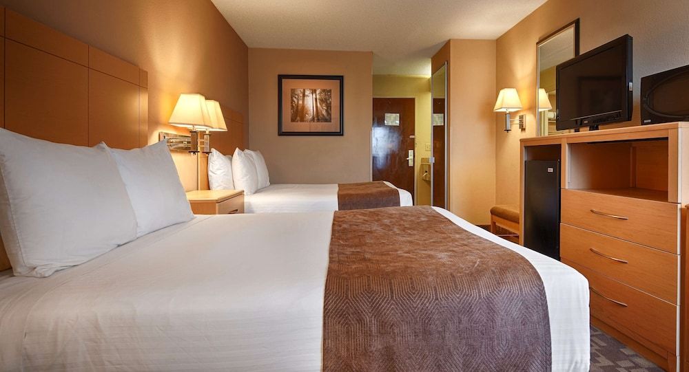 SureStay Plus Hotel by Best Western Roanoke Rapids I-95 1