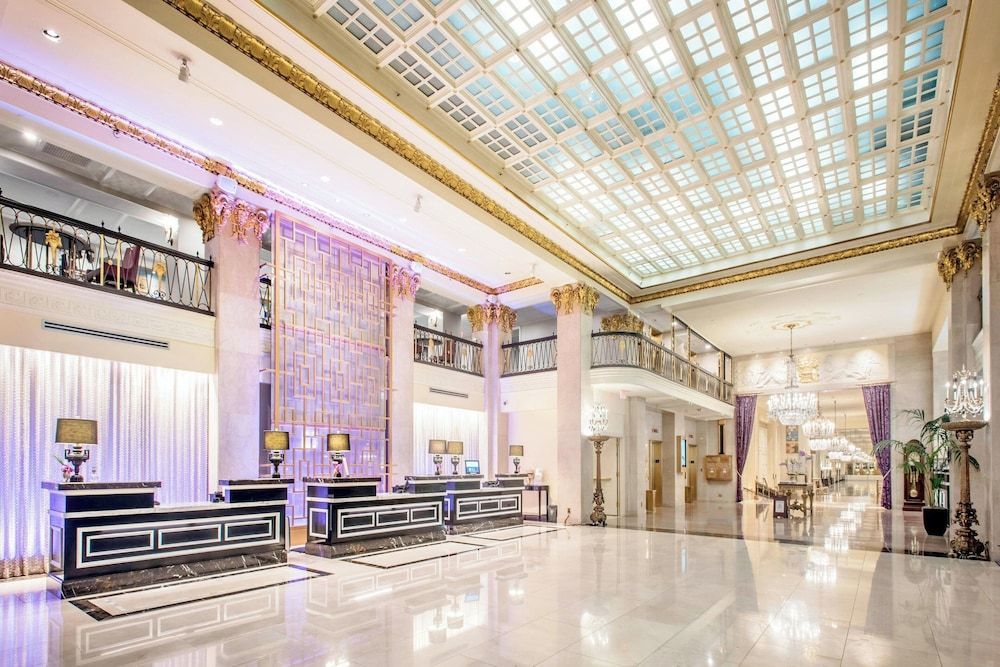 The Mayflower Hotel, Autograph Collection 2