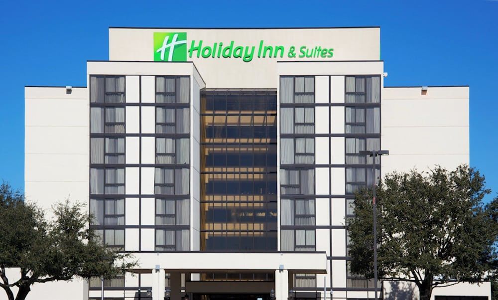 Holiday Inn & Suites BEAUMONT-PLAZA (I-10 & WALDEN) by IHG 1