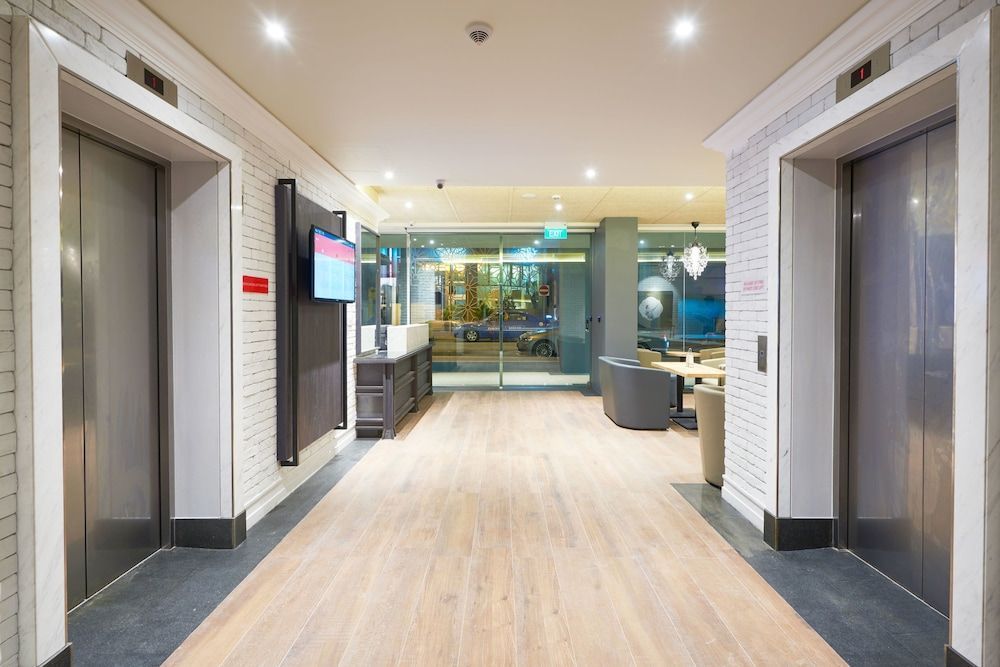 Hotel Bencoolen at Hong Kong Street 2