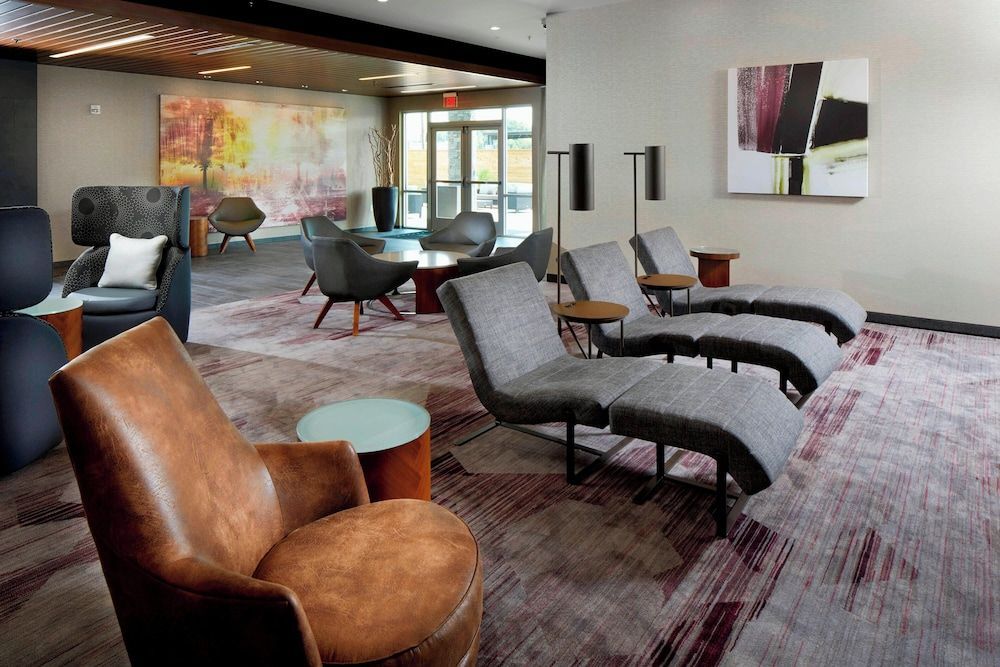 Courtyard by Marriott Houston Intercontinental Airport 2