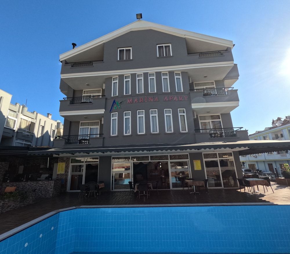 Marina Apart Hotel 1