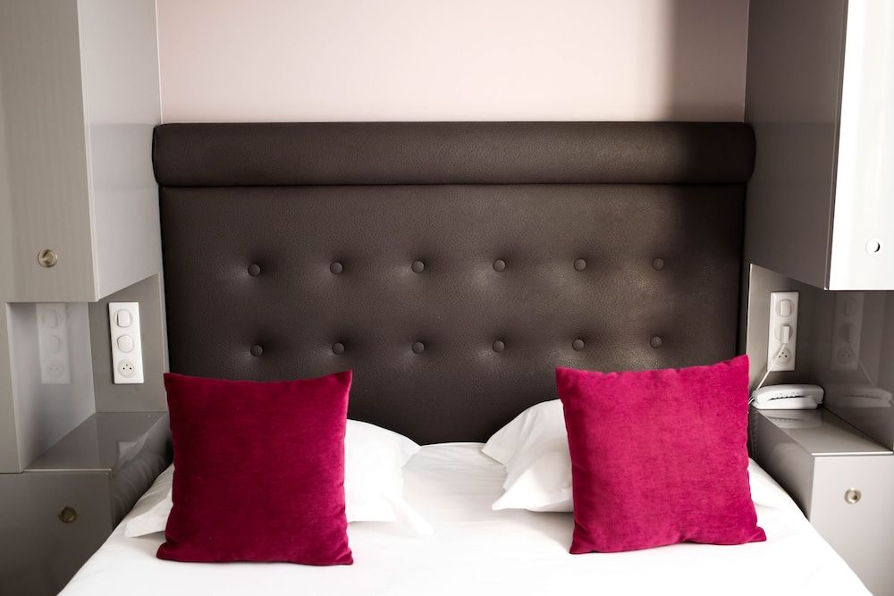 Hôtel Crystal Reims Centre 1