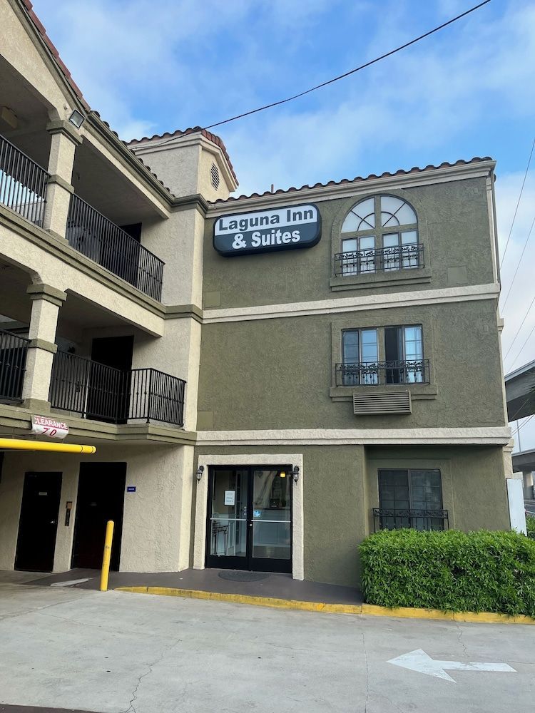 Laguna Inn & Suites 1