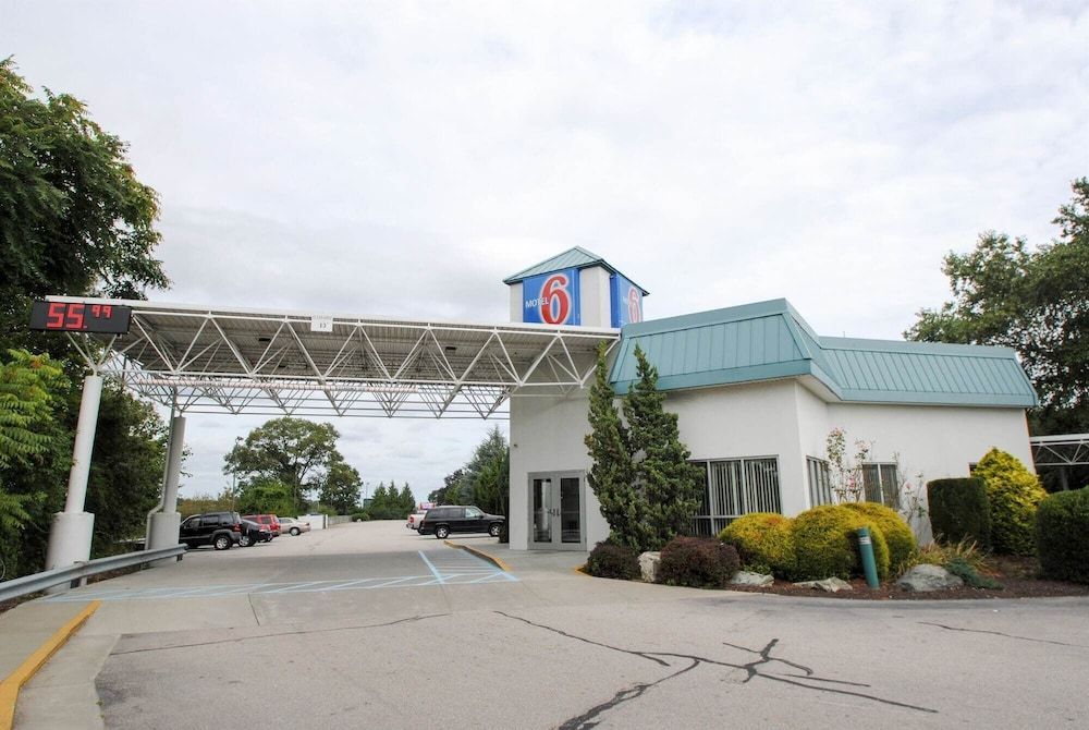 Motel 6 Warwick, RI - Providence Airport - I-95 1