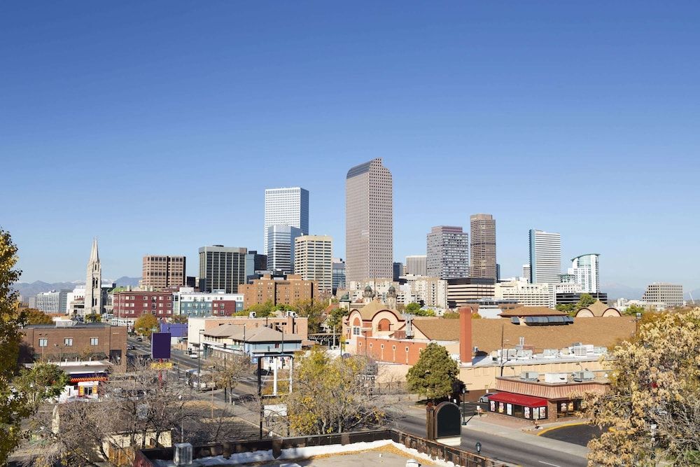 Days Inn by Wyndham Denver Downtown 1