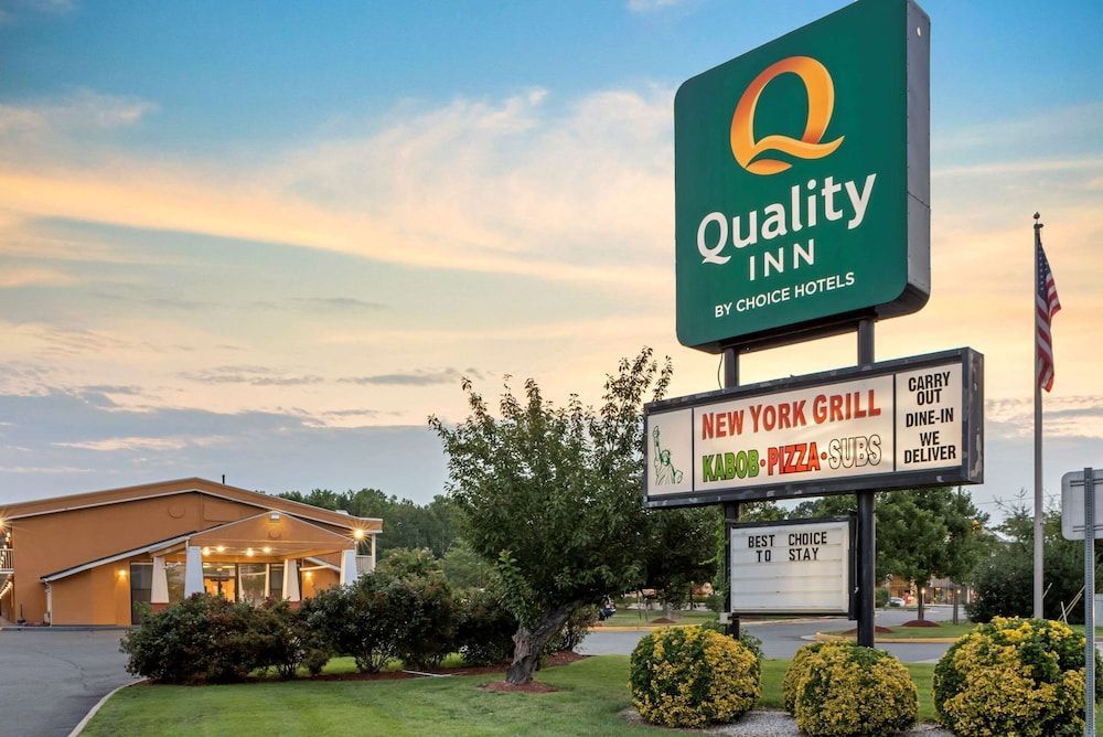 Quality Inn Fredericksburg near Historic Downtown 1