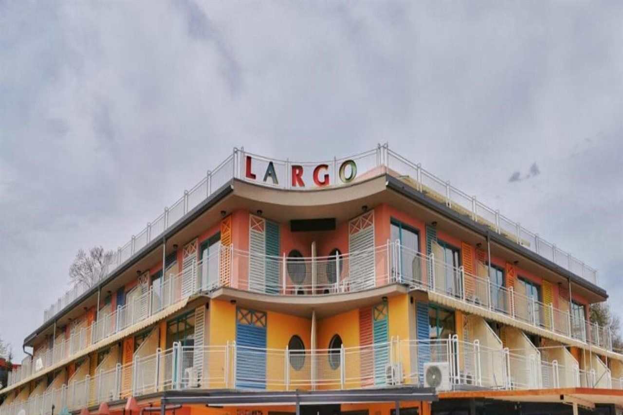Largo Hotel 2