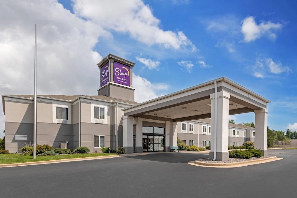 Sleep Inn & Suites Wisconsin Rapids 1