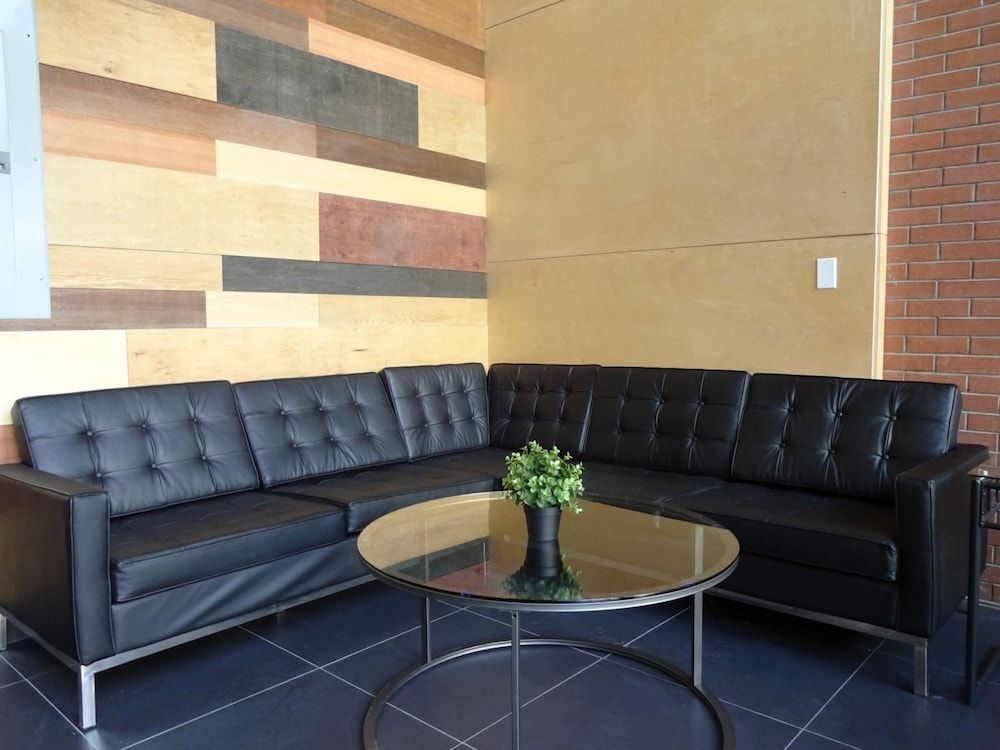 Orchard Street Hotel 2