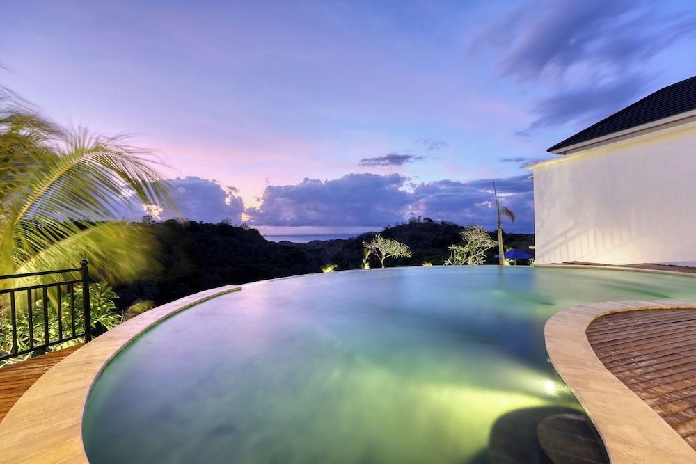 Kelingking Parama Resort 1