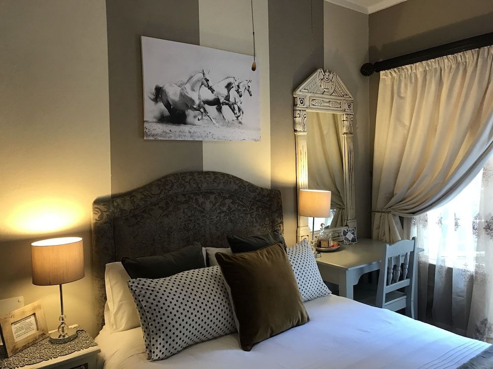 Waterhouse Guest Lodge in Muckleneuk 2