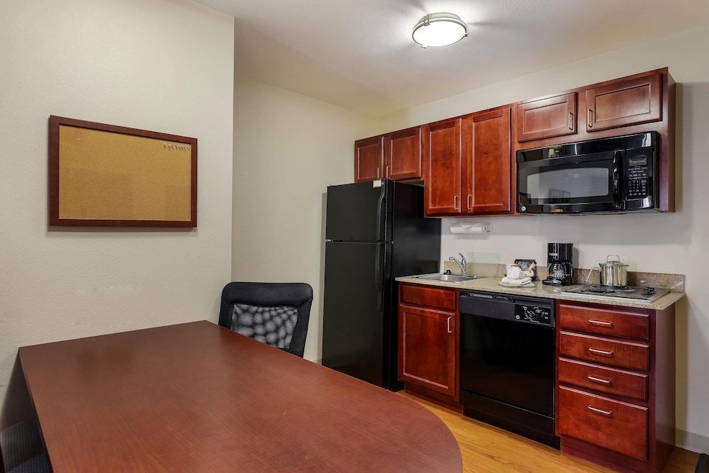 MainStay Suites Fitchburg - Madison 1