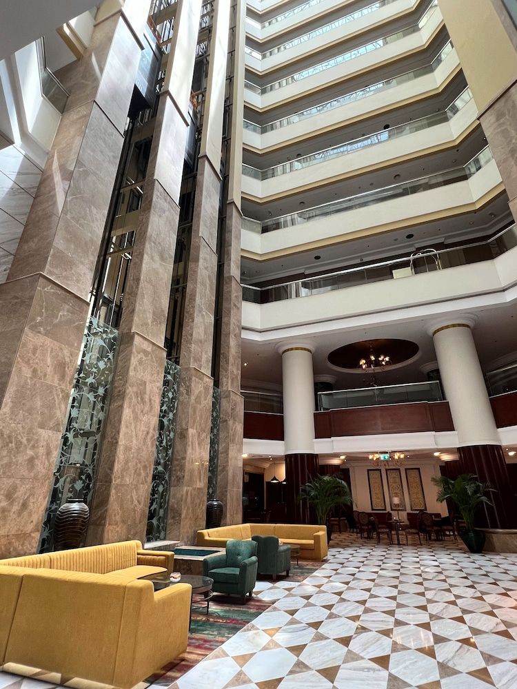 City Seasons Suites 2