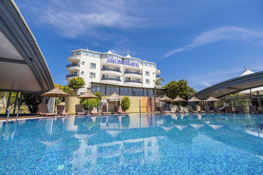 Sisus Marina Hotel 1