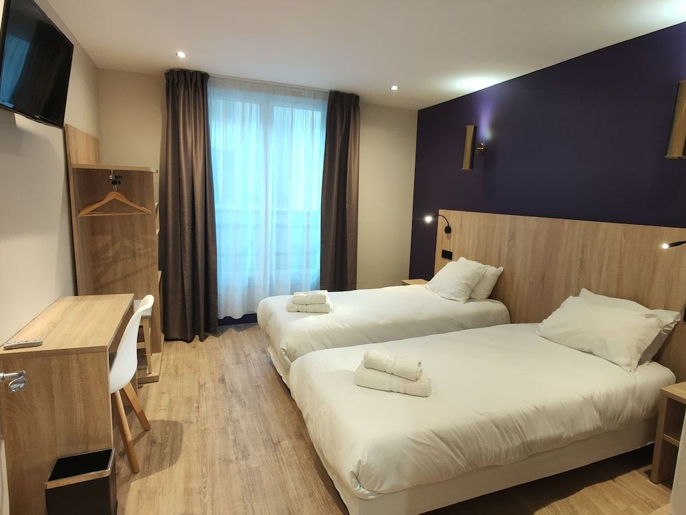 Hotel Modern Est 2