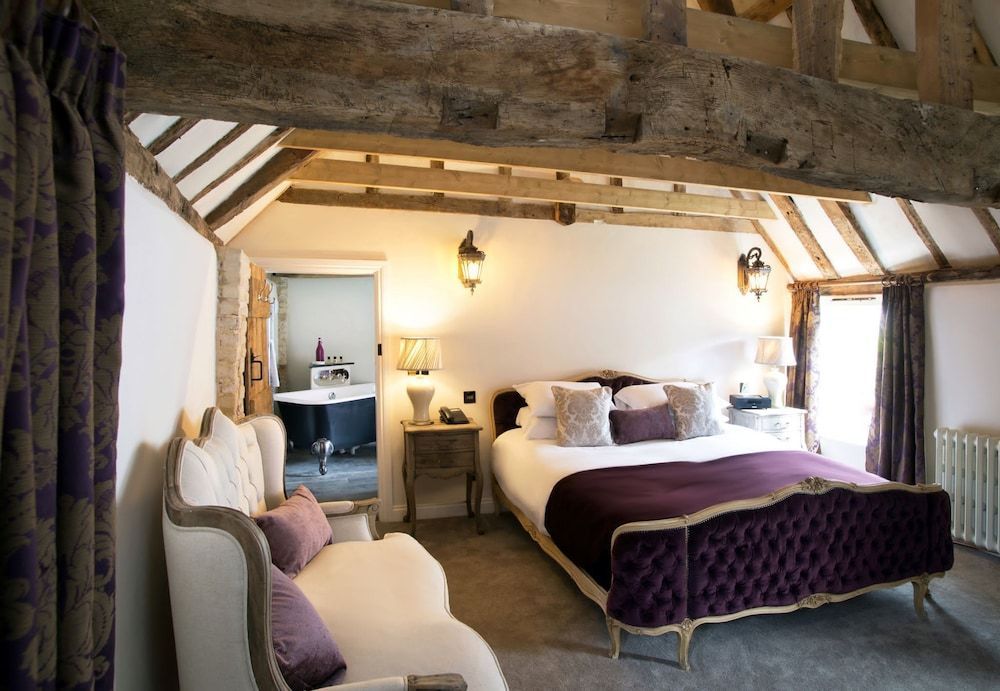The White Hart Hotel 1