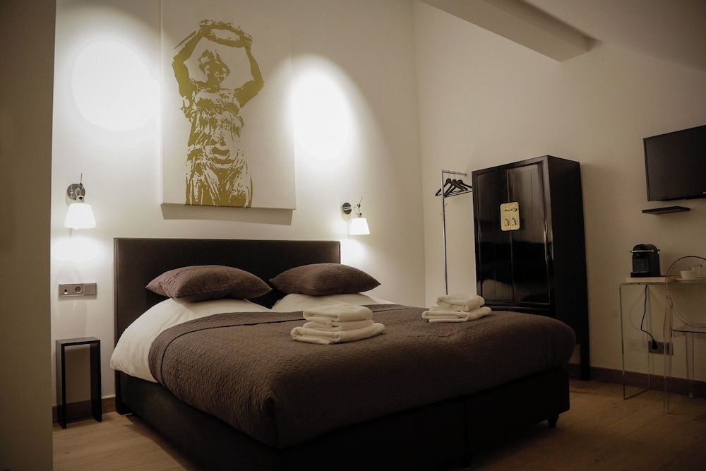 La Pipistrelle Hotel 2