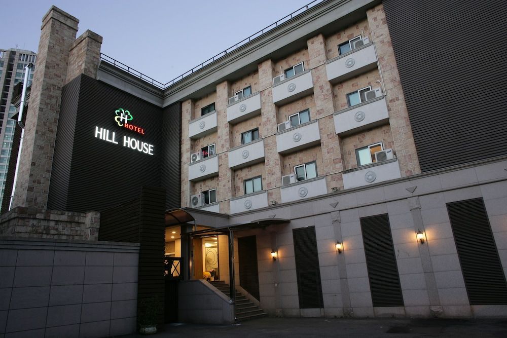 Hill house Hotel 1