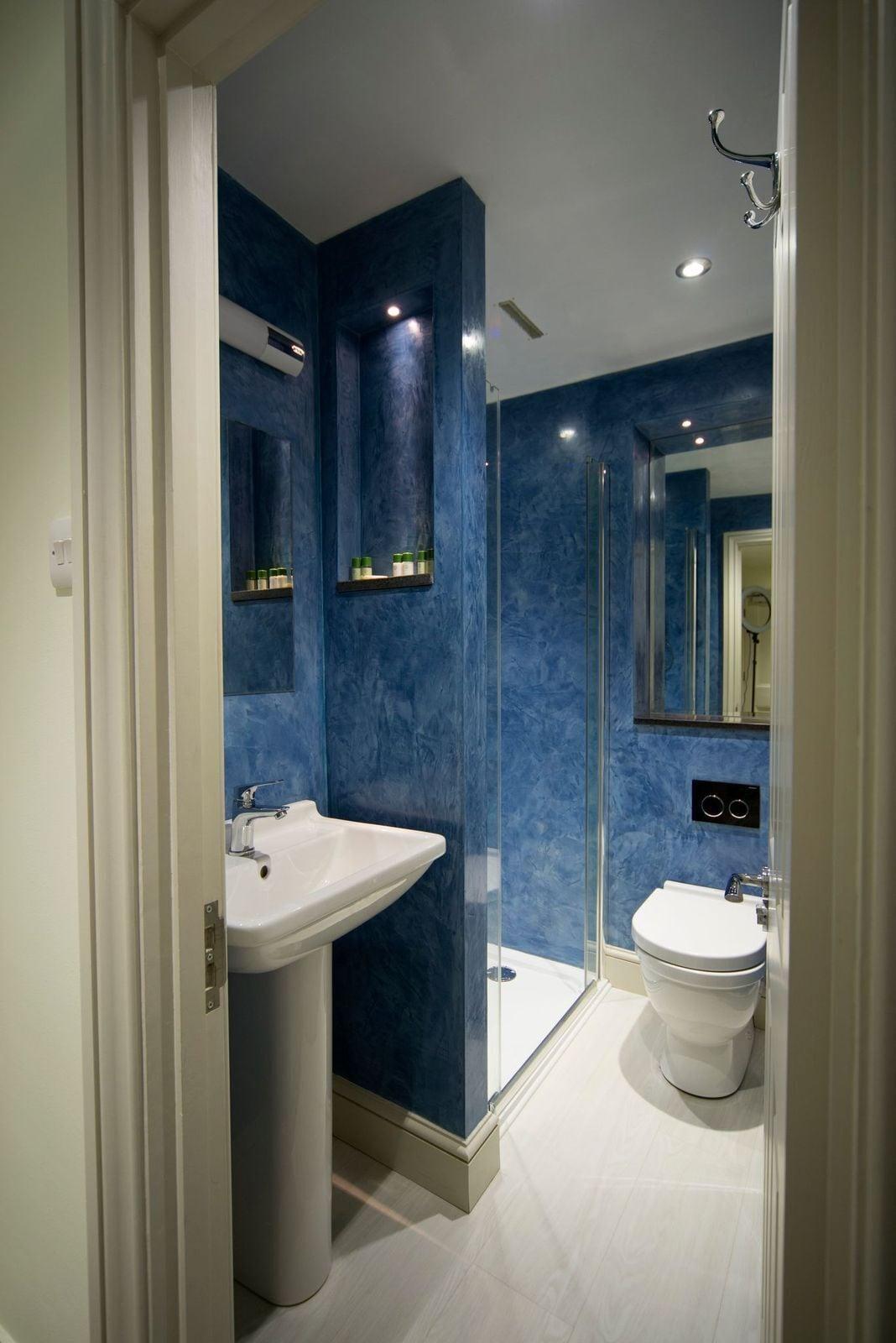 East Walls Hotel 2