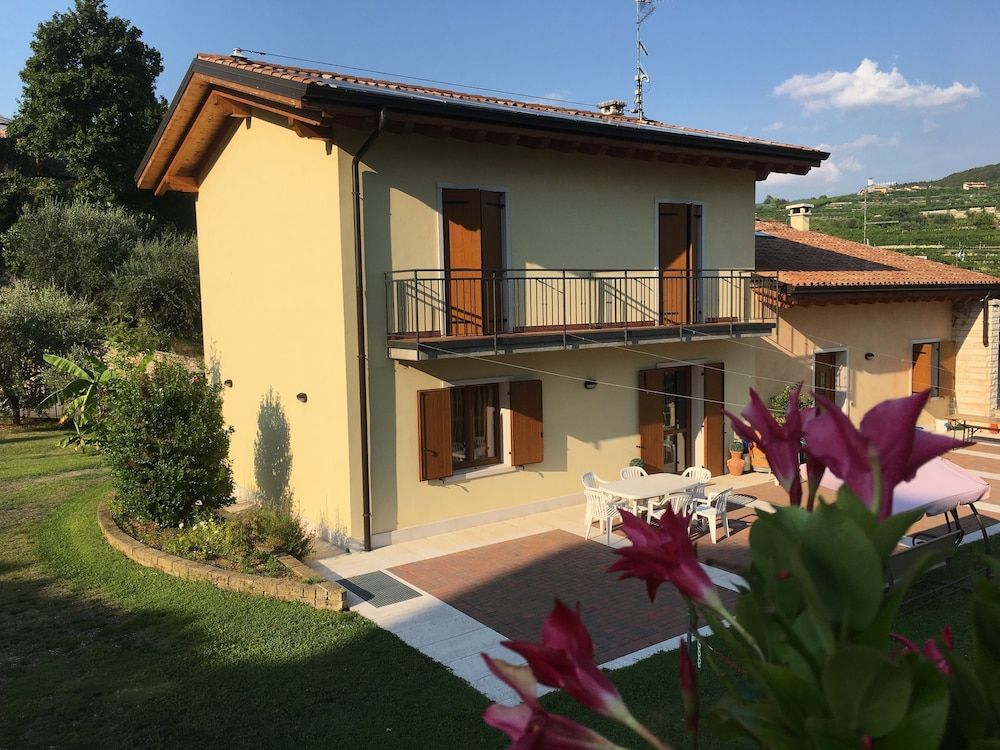 La Bella Vigna 1