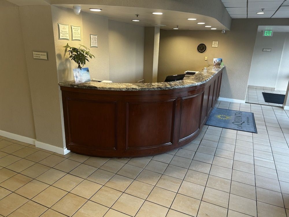 La Quinta by Wyndham Stamford / New York City 2
