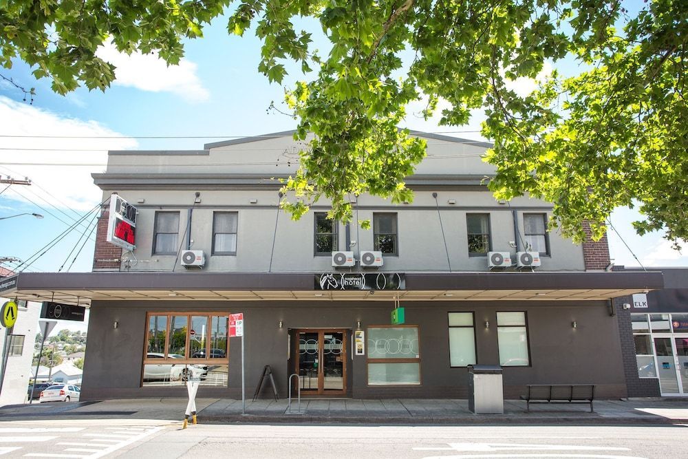 Nags Head Hotel 1