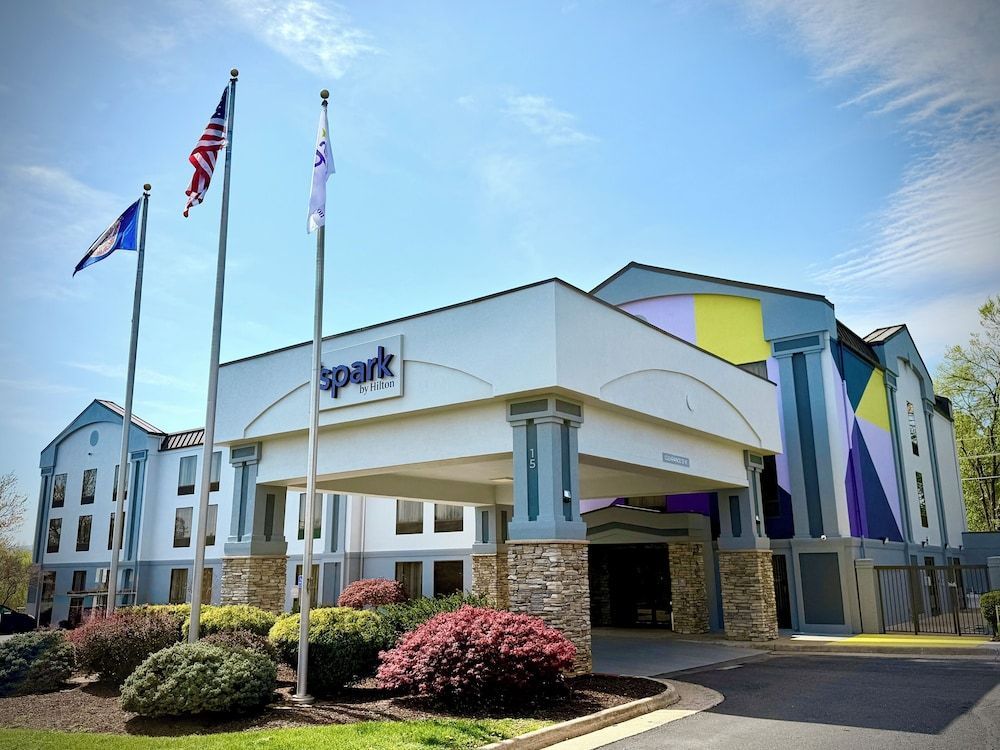 Spark by Hilton Waynesboro 1