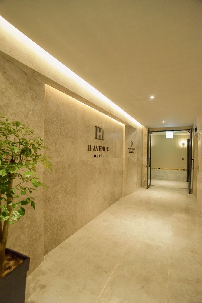 H Avenue Gwanganri Beach 2