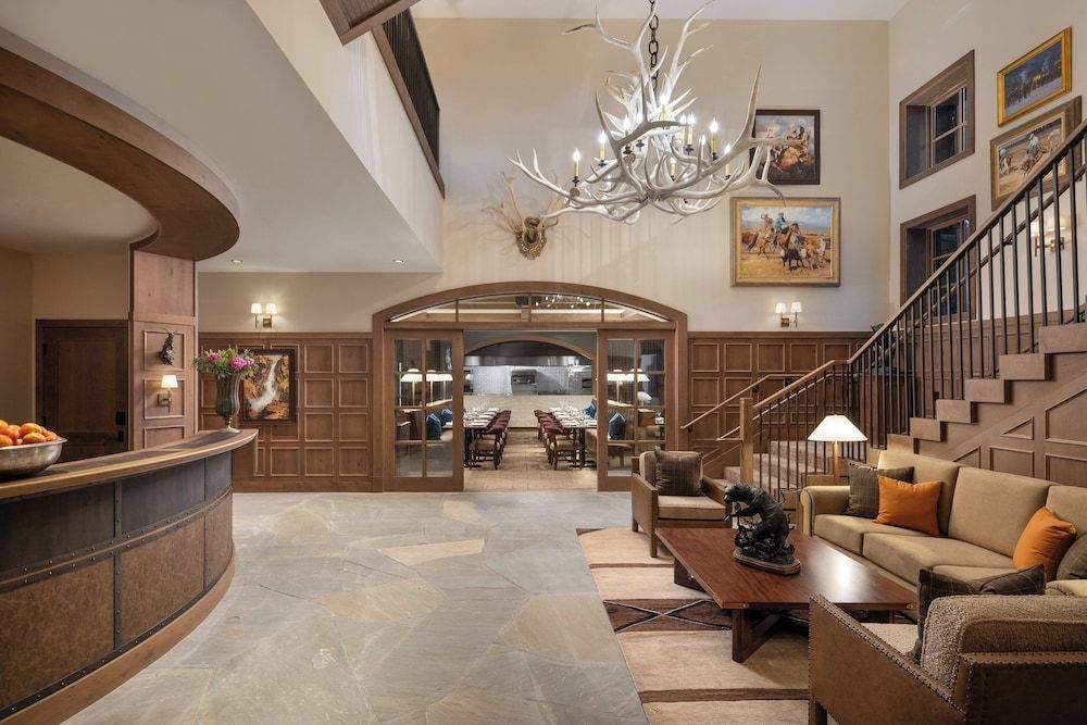 The Rusty Parrot Lodge and Spa 2
