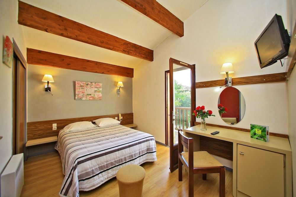Le Clos Grand 1