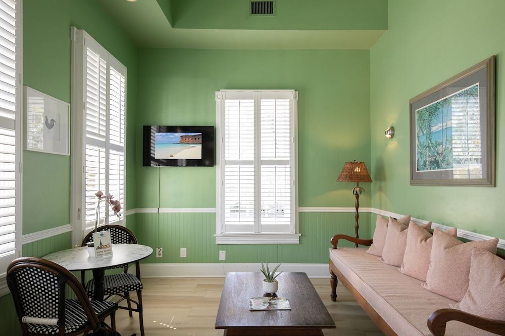 The Southernmost Inn - Adults Only 2