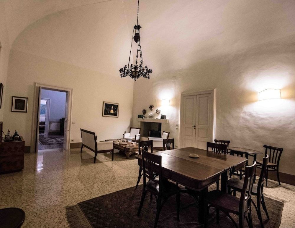 Palazzo Guglielmo 2