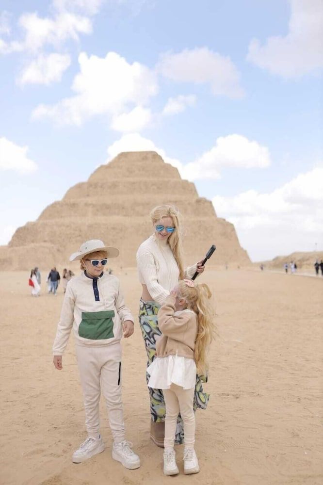Regent Pyramids View 1