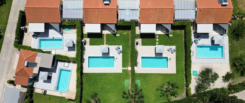 Cypress Garden Villas 1